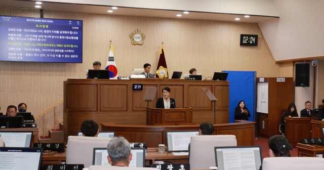 10. 8. - 247회 통영시의회(제1차 정례회) 폐회 4(박근량 의원).JPG